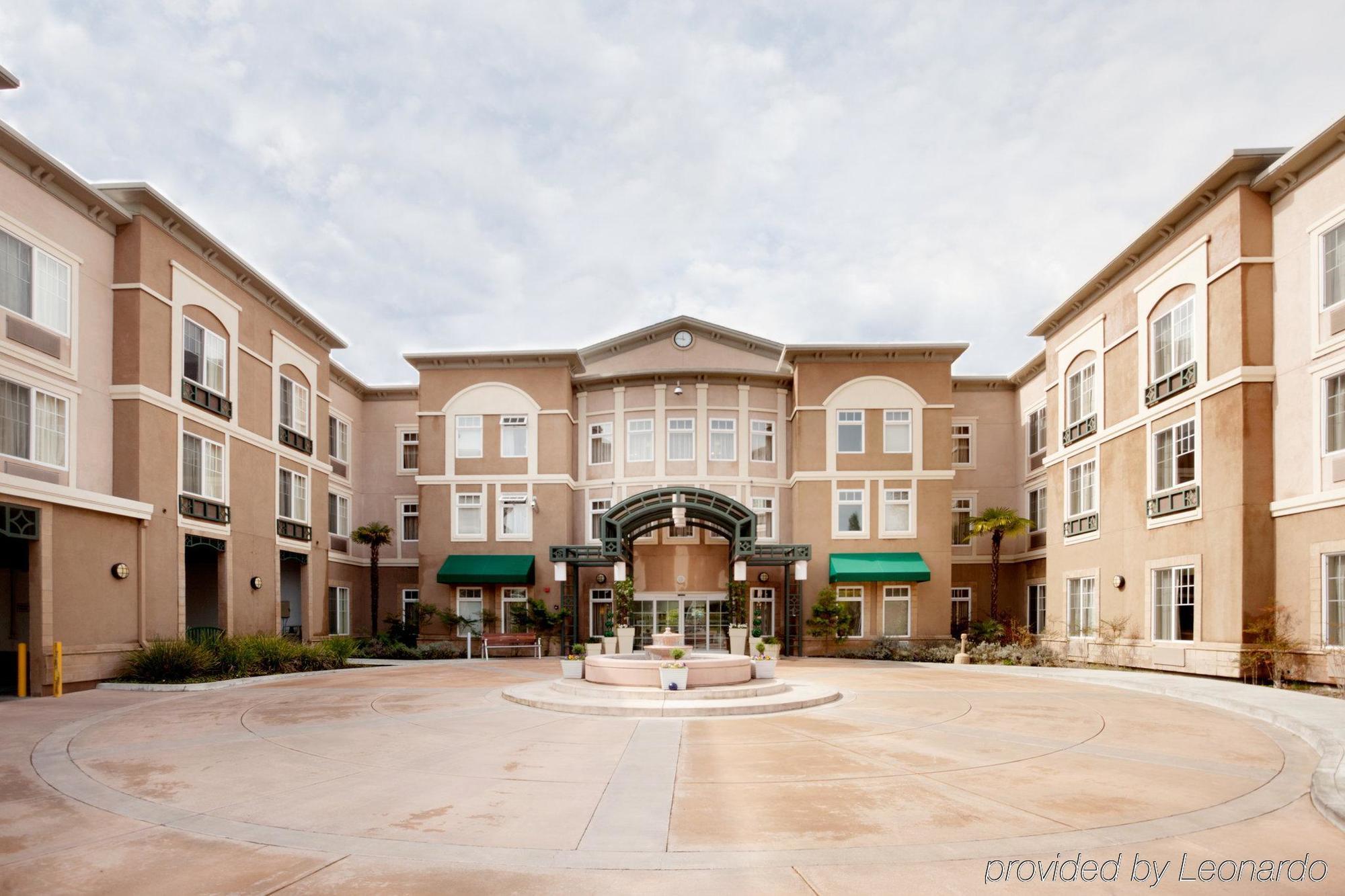Holiday Inn Express Windsor Sonoma Wine Country By Ihg Extérieur photo