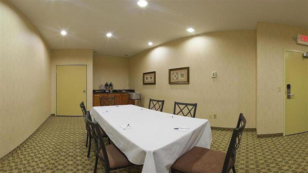 Holiday Inn Express Windsor Sonoma Wine Country By Ihg Extérieur photo